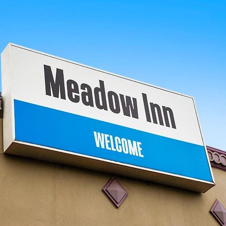 Meadow Inn Hotel-Motel Melbourne Exteriör bild