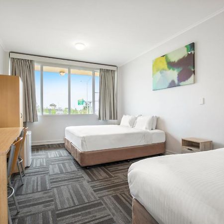 Meadow Inn Hotel-Motel Melbourne Exteriör bild
