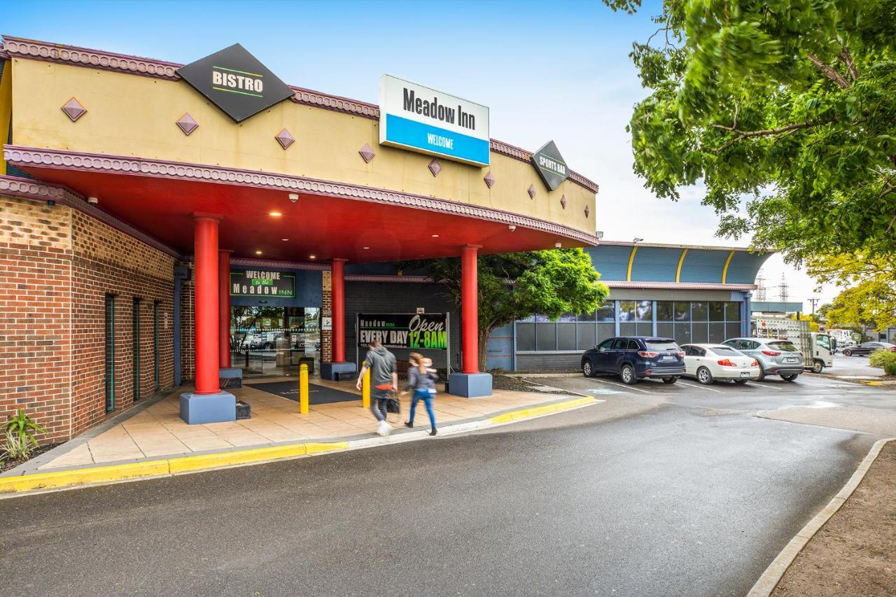Meadow Inn Hotel-Motel Melbourne Exteriör bild