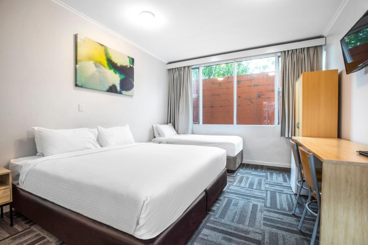 Meadow Inn Hotel-Motel Melbourne Exteriör bild