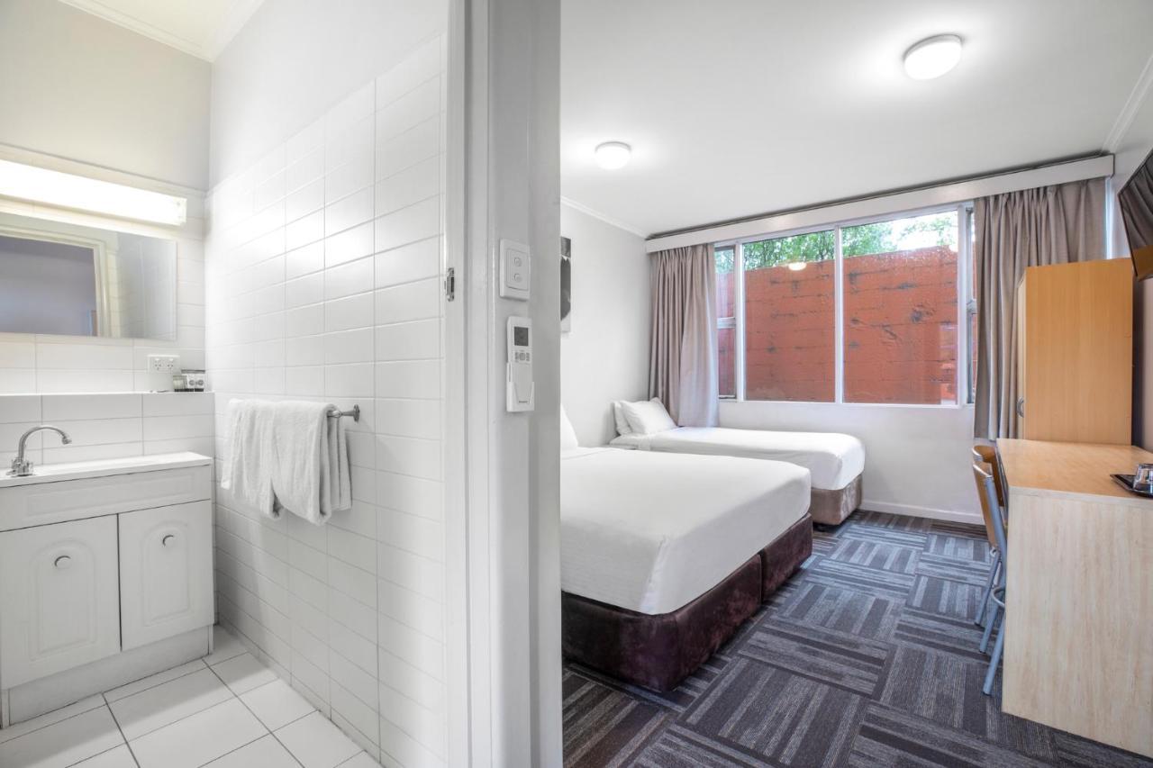 Meadow Inn Hotel-Motel Melbourne Exteriör bild