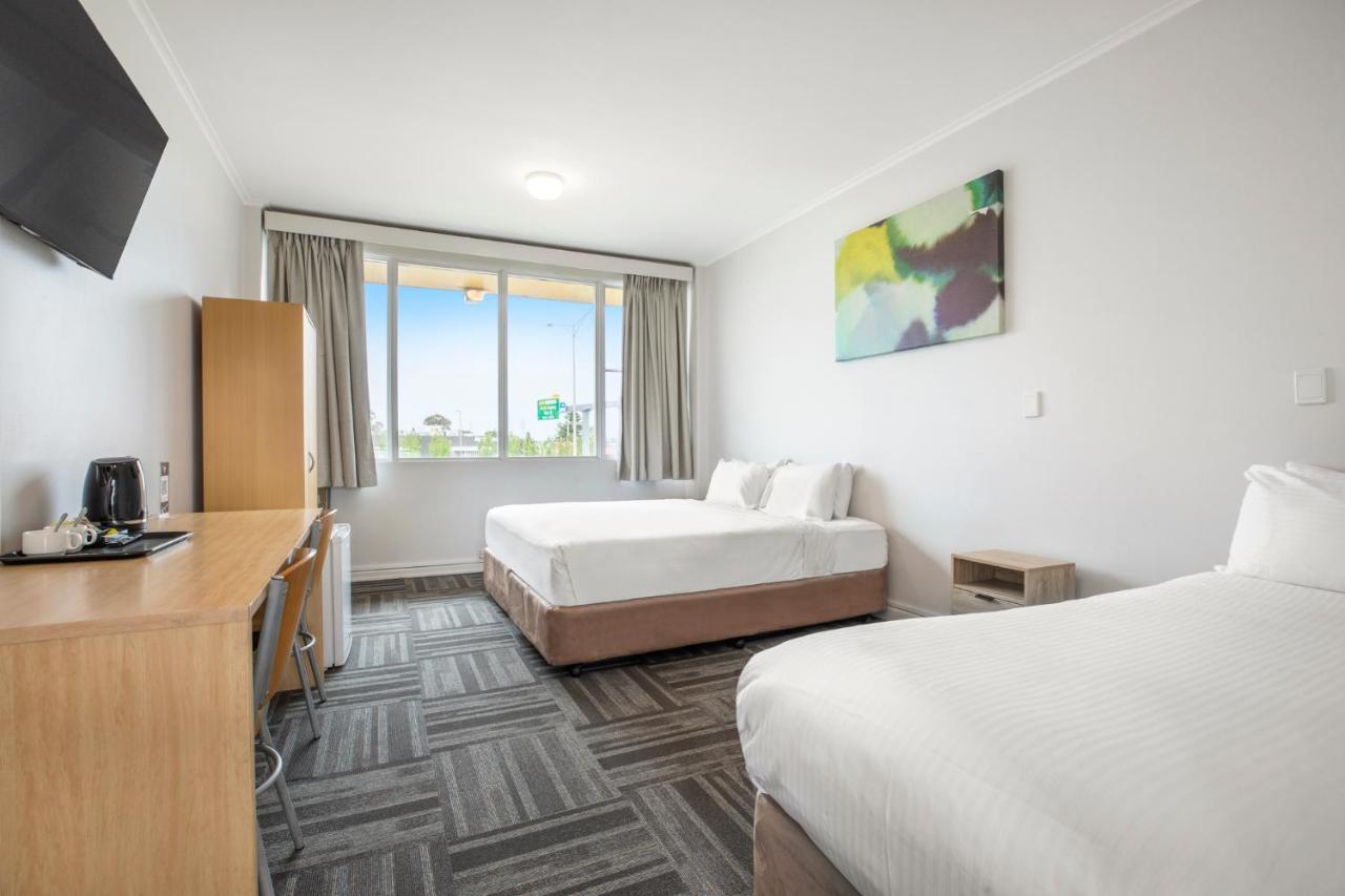 Meadow Inn Hotel-Motel Melbourne Exteriör bild