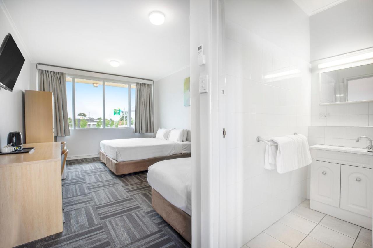 Meadow Inn Hotel-Motel Melbourne Exteriör bild